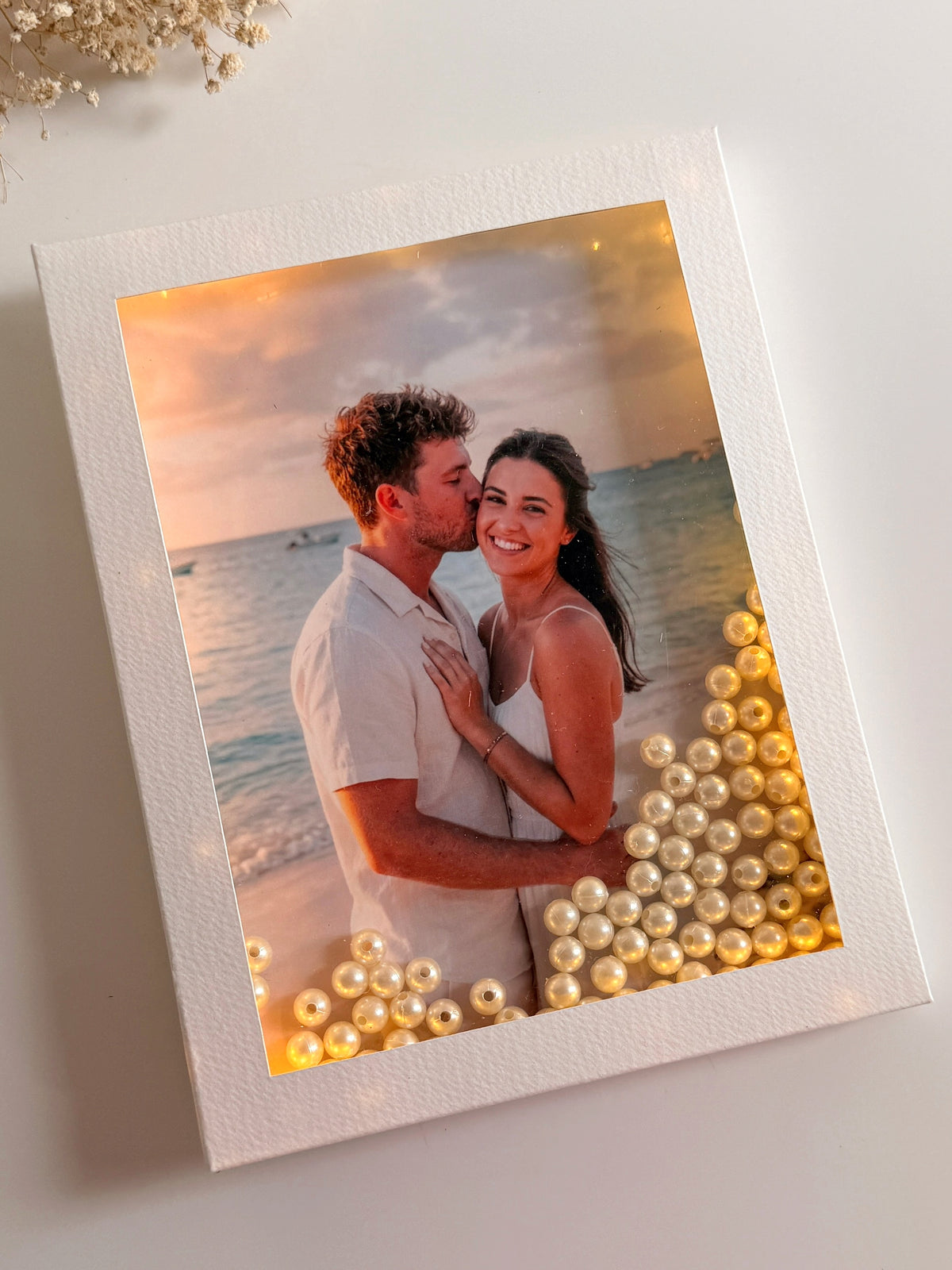 Twilight Pearl Frame – personalized glowing photo gift
